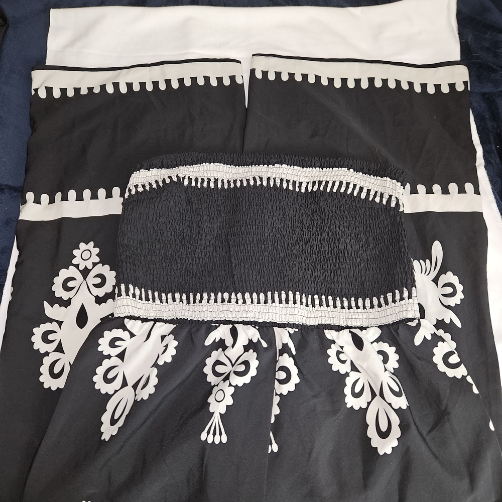 Black and White Strapless Dress